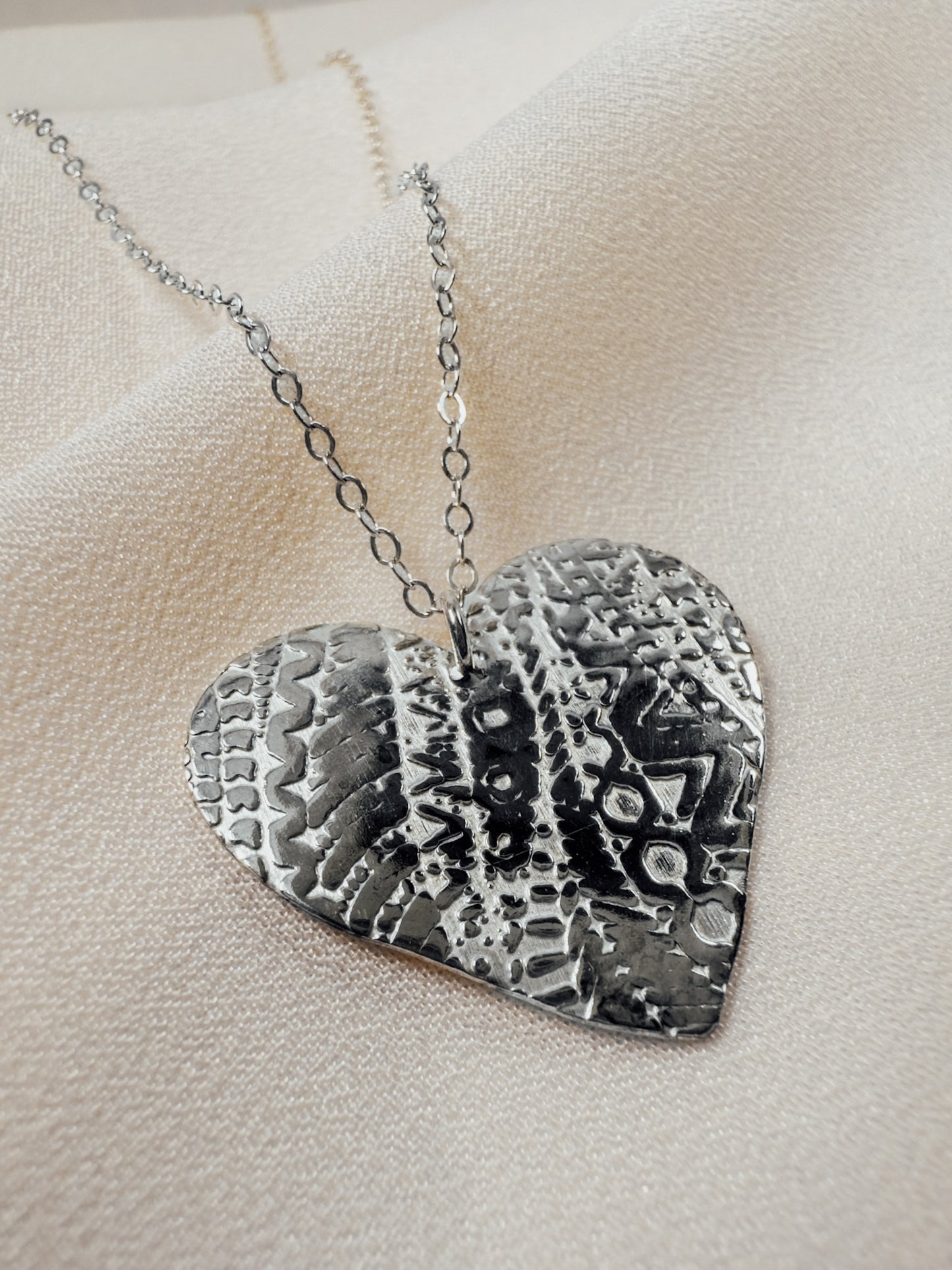 Capture My Heart - Sally Hoffman Designs