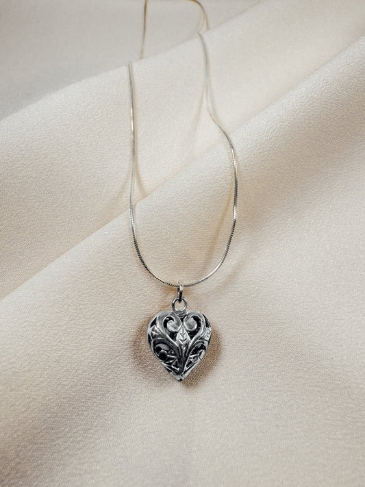 Scroll Work Heart Necklace