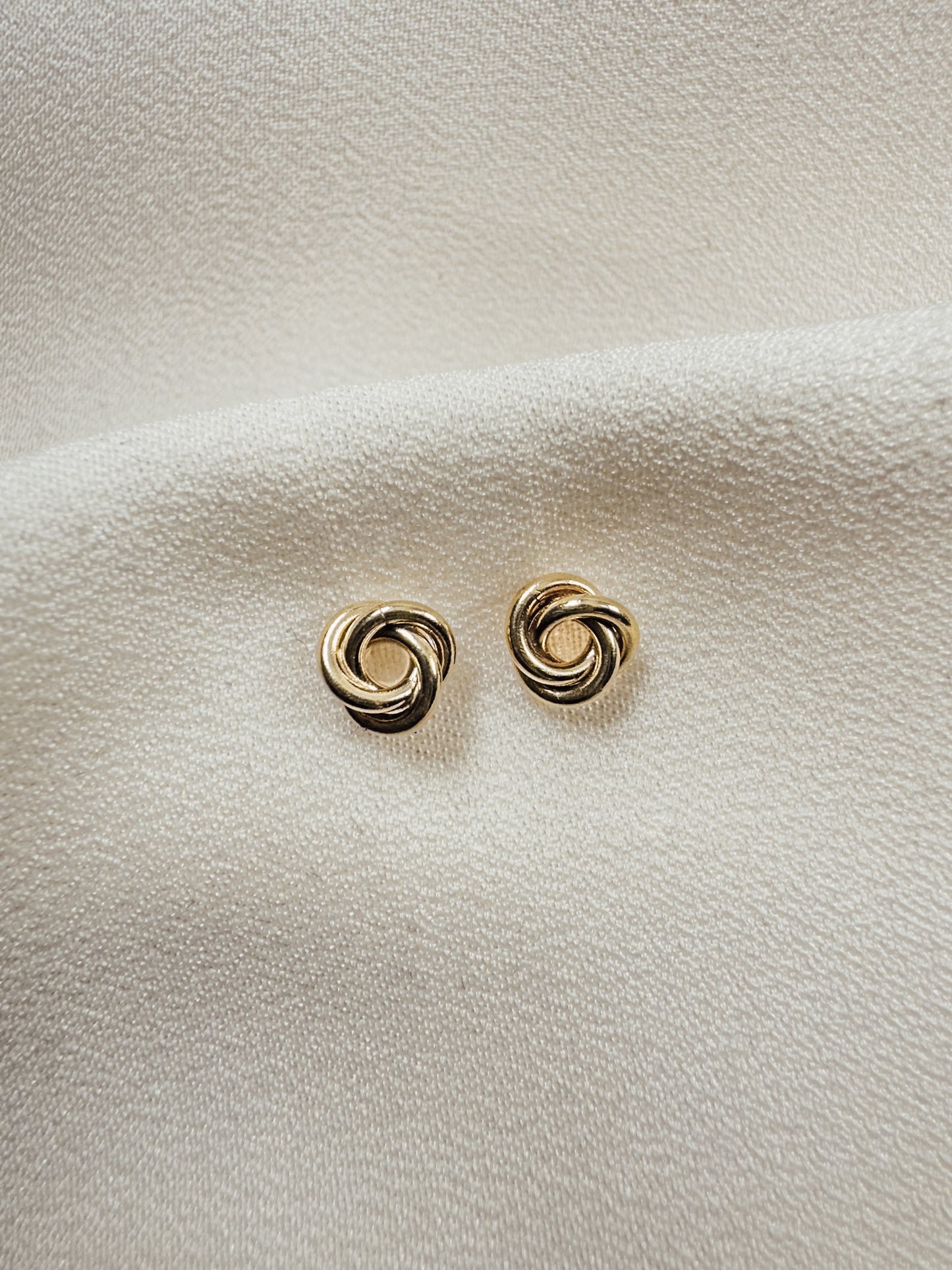 Gold-Filled Knot Post Earring